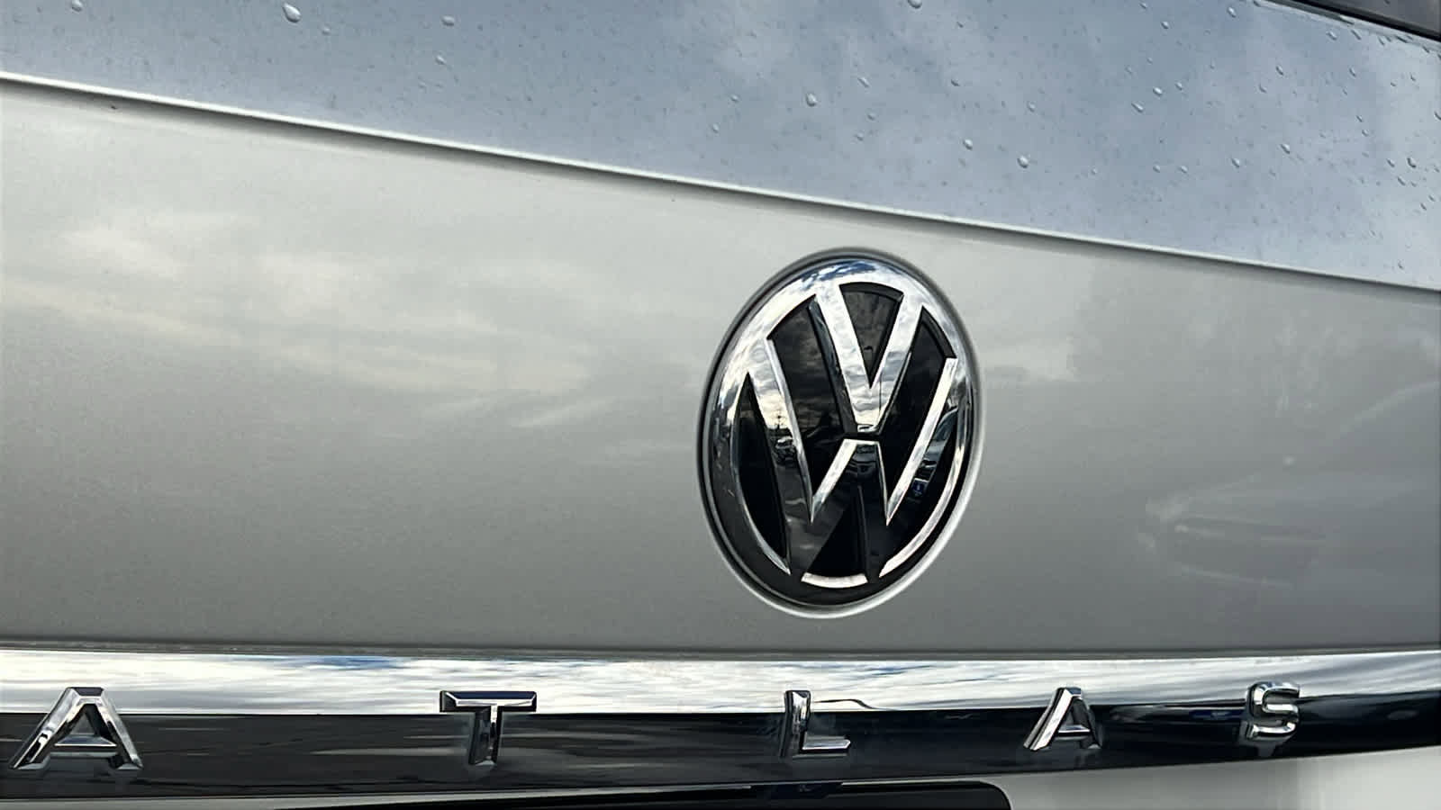 Used 2018 Volkswagen Atlas SEL image 28