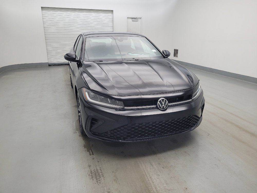 Used 2025 Volkswagen Jetta Sport FWD image 14
