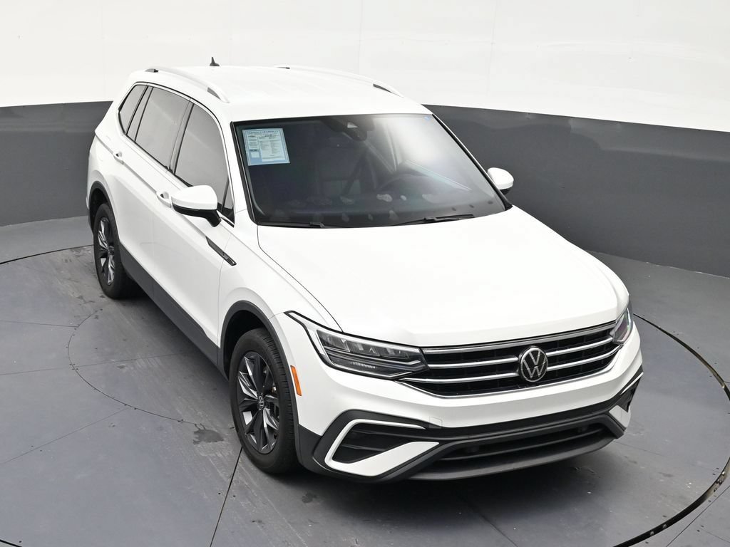 Used 2023 Volkswagen Tiguan SE FWD image 18
