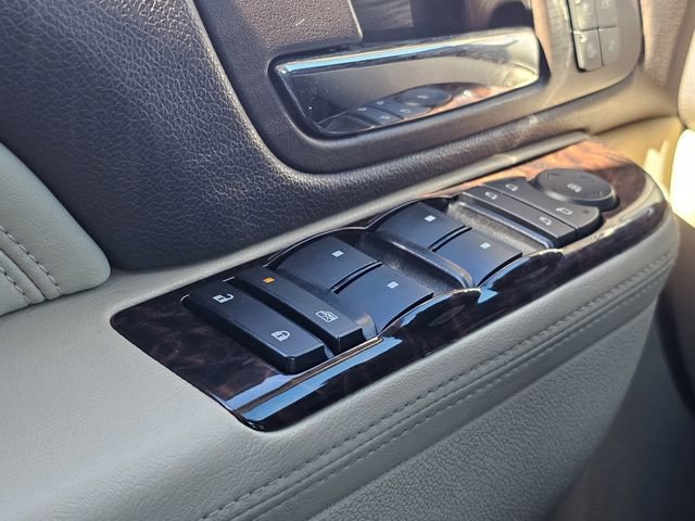 Used 2013 GMC Yukon XL Denali image 15