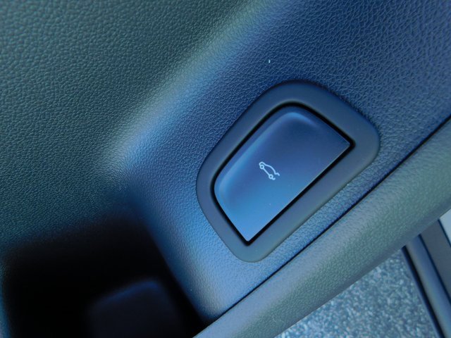 New 2026 Chevrolet Traverse LT w/ Midnight/Sport Edition image 26