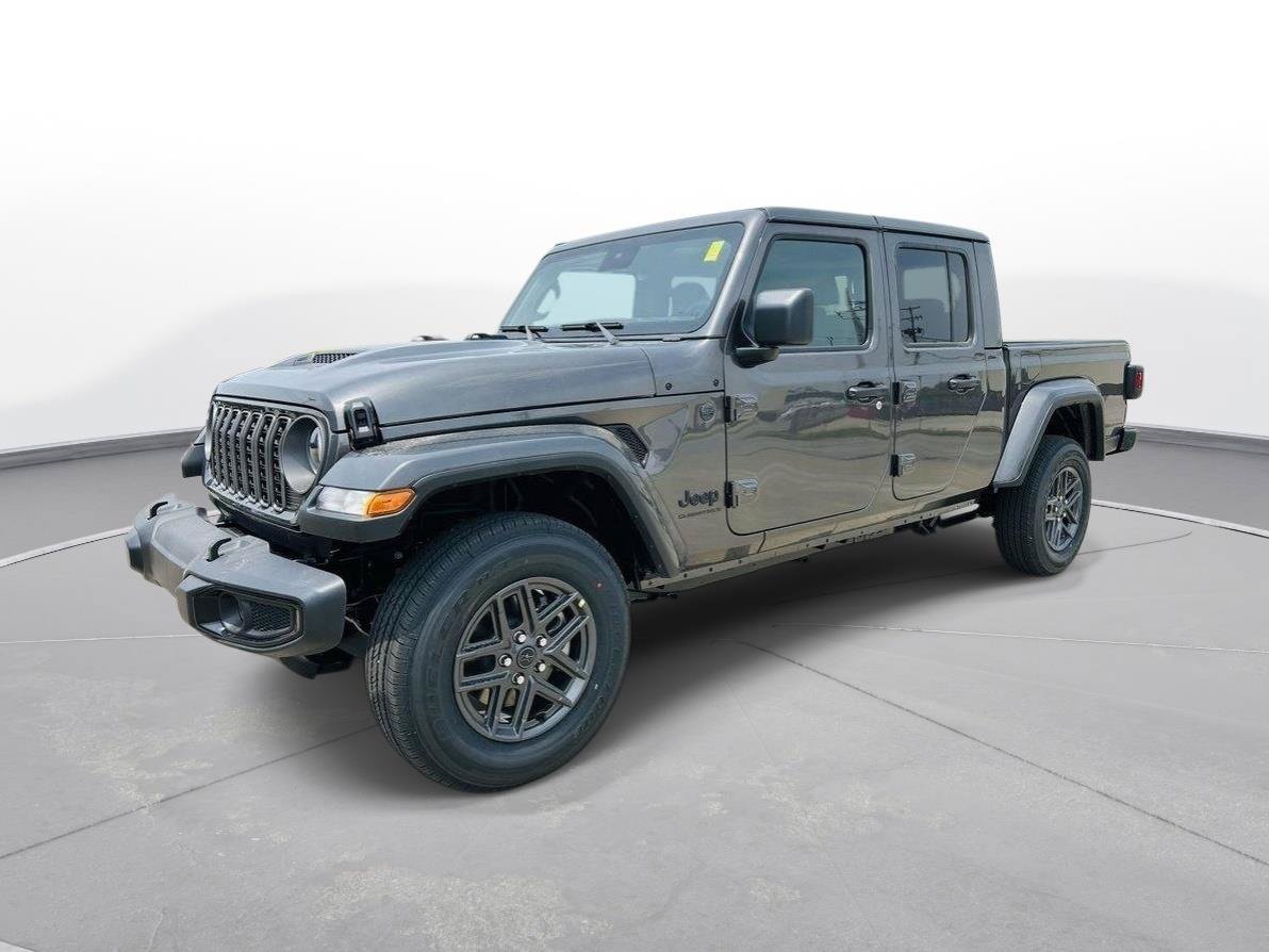 New 2025 Jeep Gladiator Sport AWD/4WD image 33