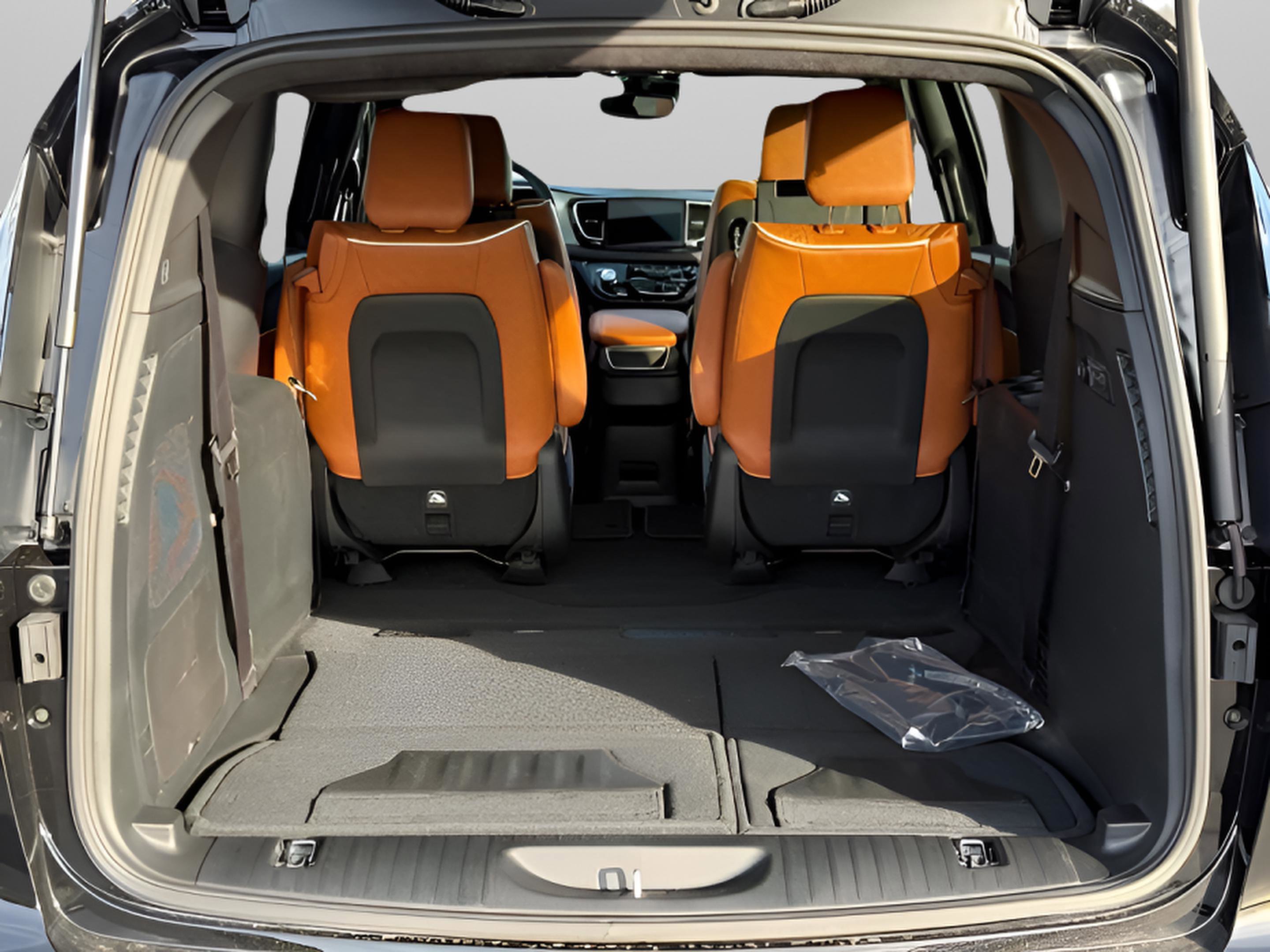 New 2026 Chrysler Pacifica Pinnacle image 31