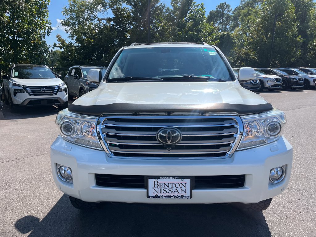 Used 2015 Toyota Land Cruiser AWD/4WD image 36