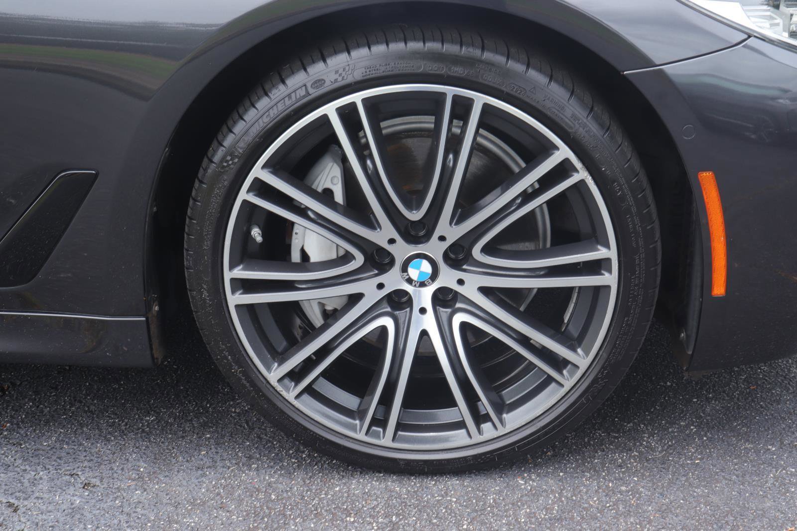 Used 2020 BMW 540i w/ M Sport Package RWD image 35