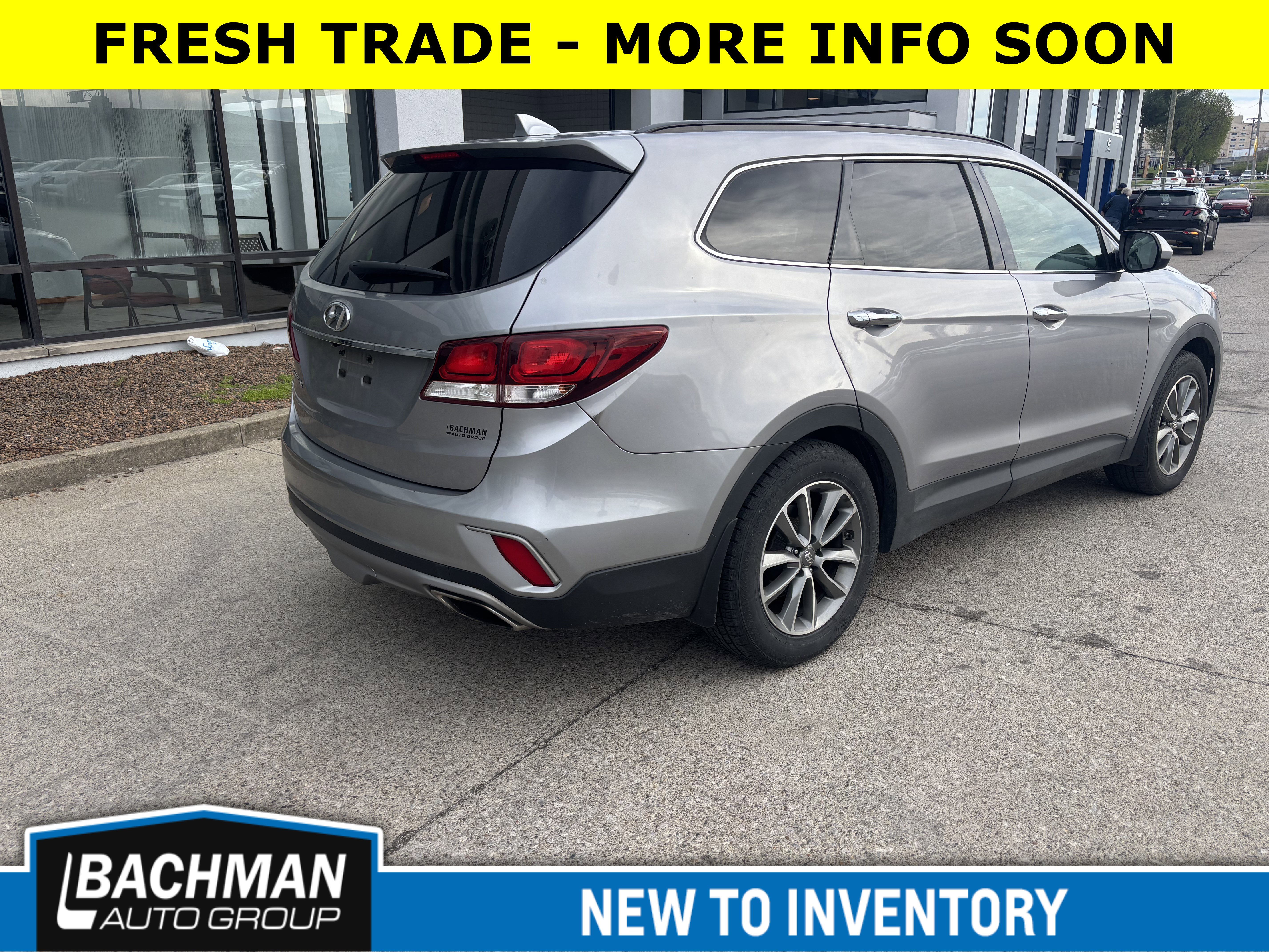 Used 2018 Hyundai Santa Fe SE FWD image 4