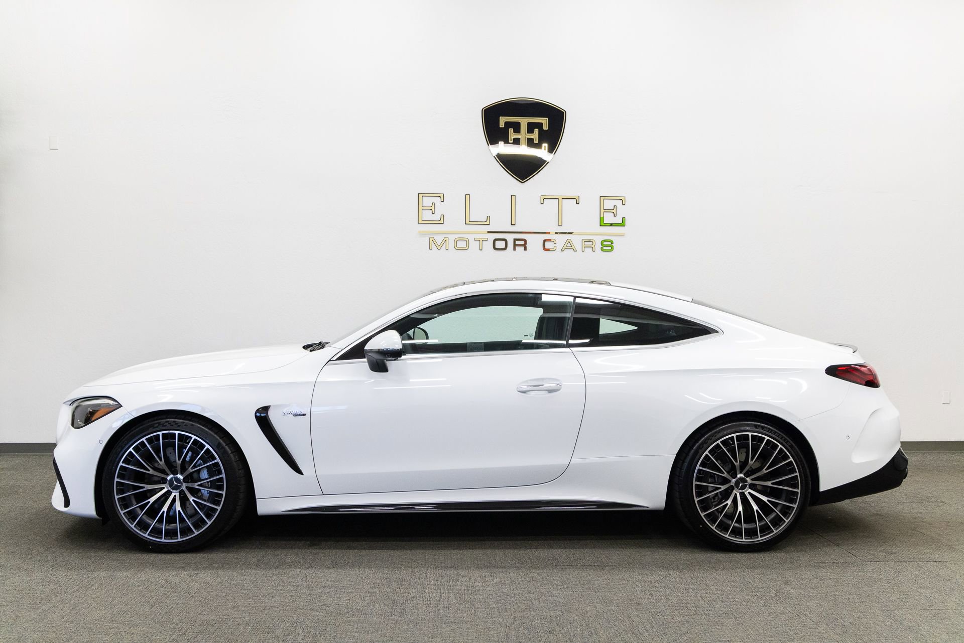 Used 2026 Mercedes-Benz CLE 53 AMG 4MATIC Coupe image 2