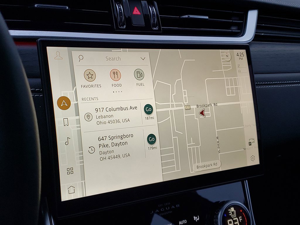 Used 2024 Jaguar XF R-Dynamic SE image 26