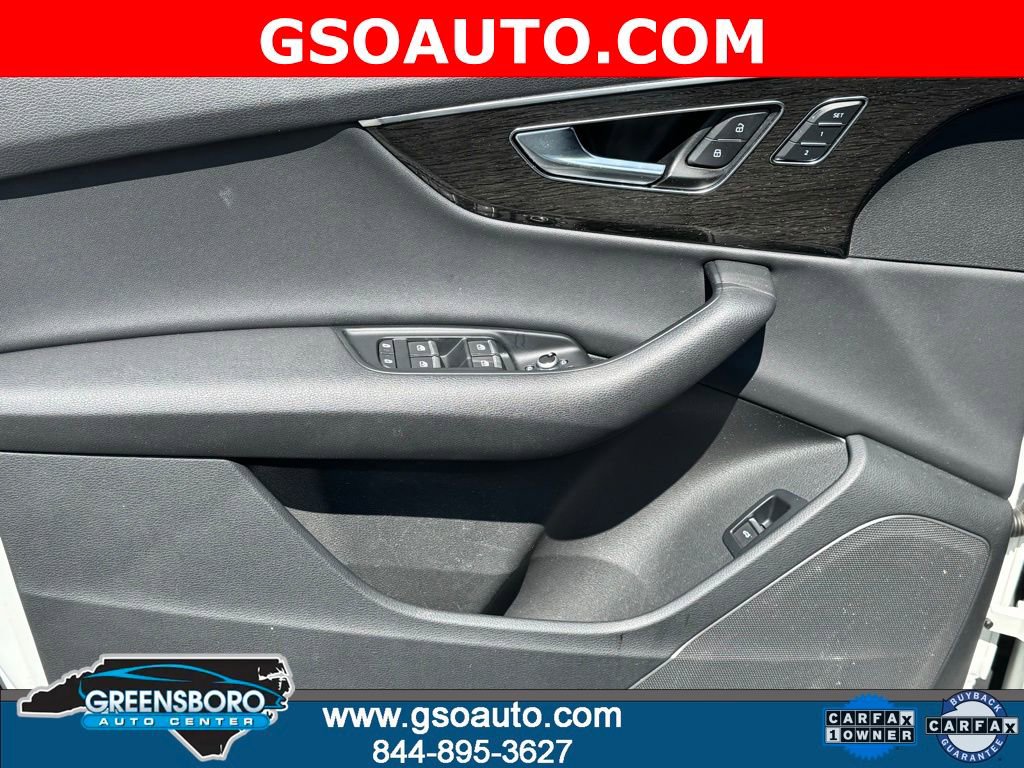 Used 2022 Audi Q7 2.0T Premium w/ Convenience Package image 24