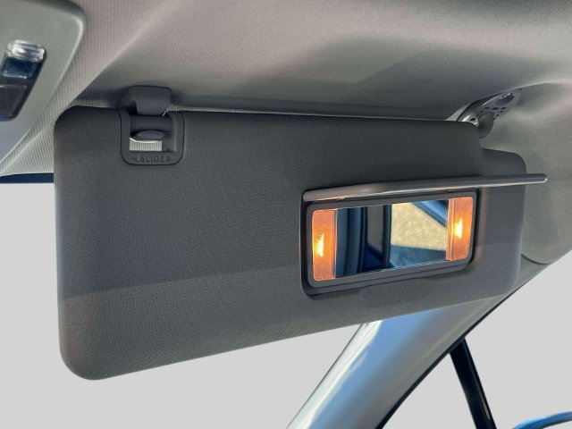 Certified 2025 Toyota Sienna XLE w/ XLE Plus Package FWD image 33