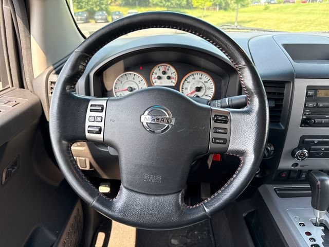 Used 2011 Nissan Titan PRO-4X AWD/4WD image 19