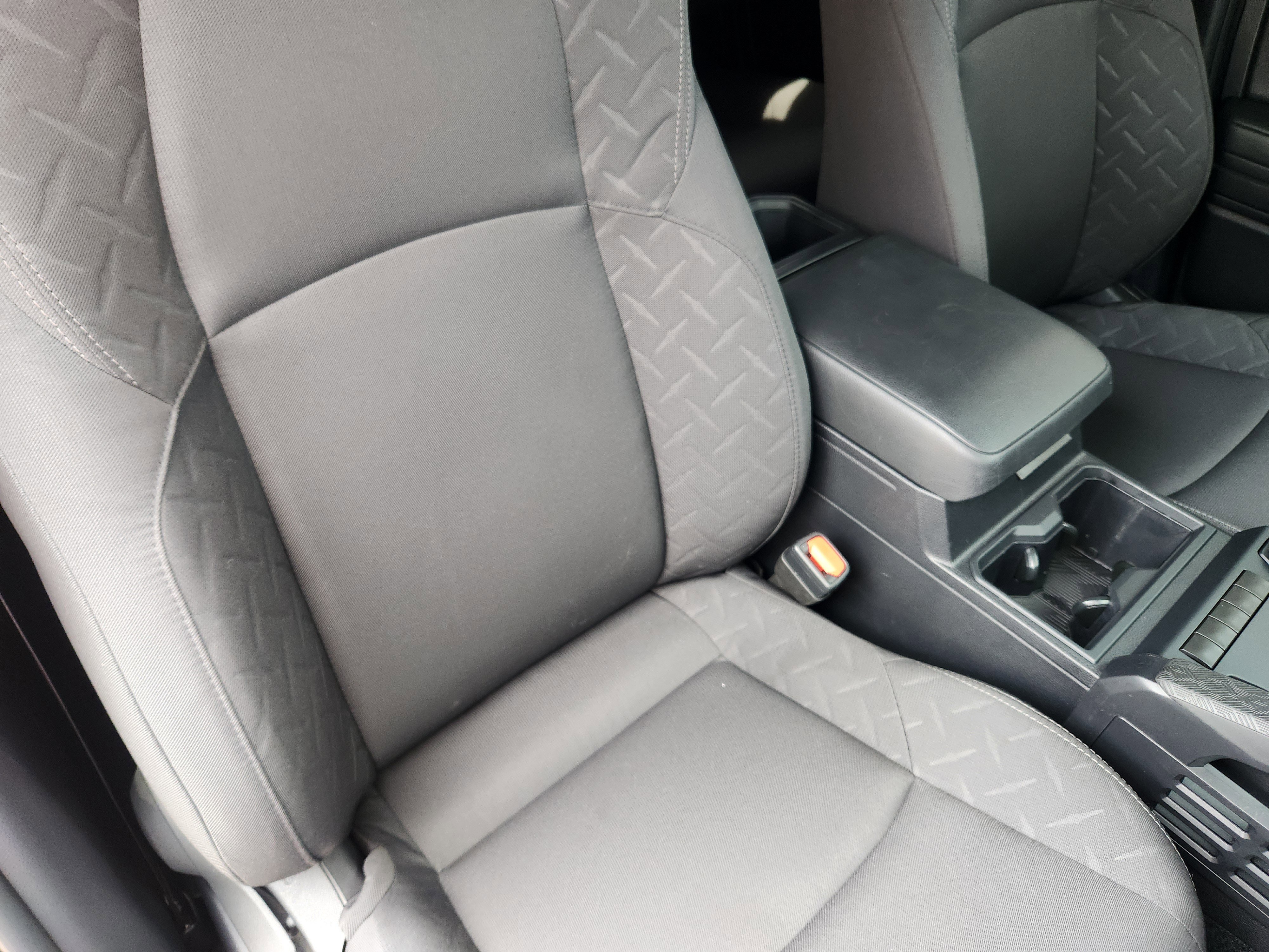 Certified 2025 Toyota Tacoma SR image 15