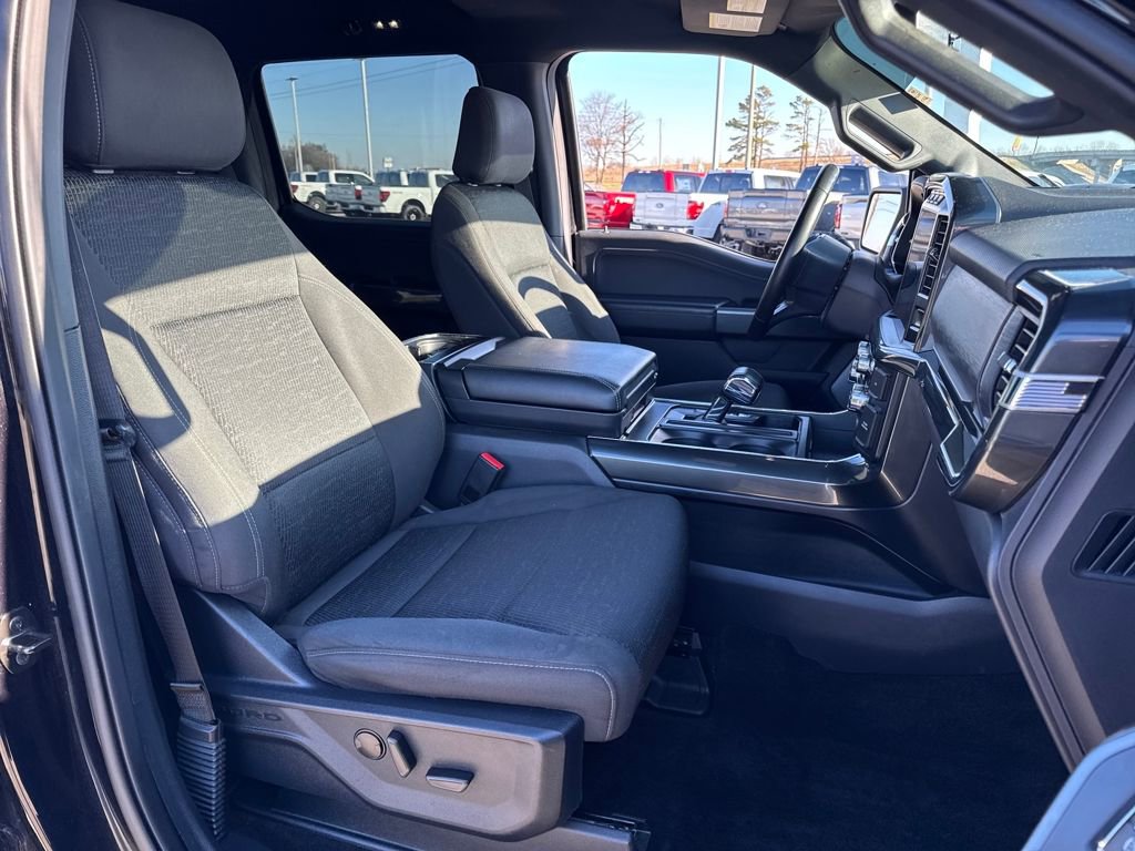 Used 2022 Ford F150 XLT w/ Equipment Group 302A High image 12