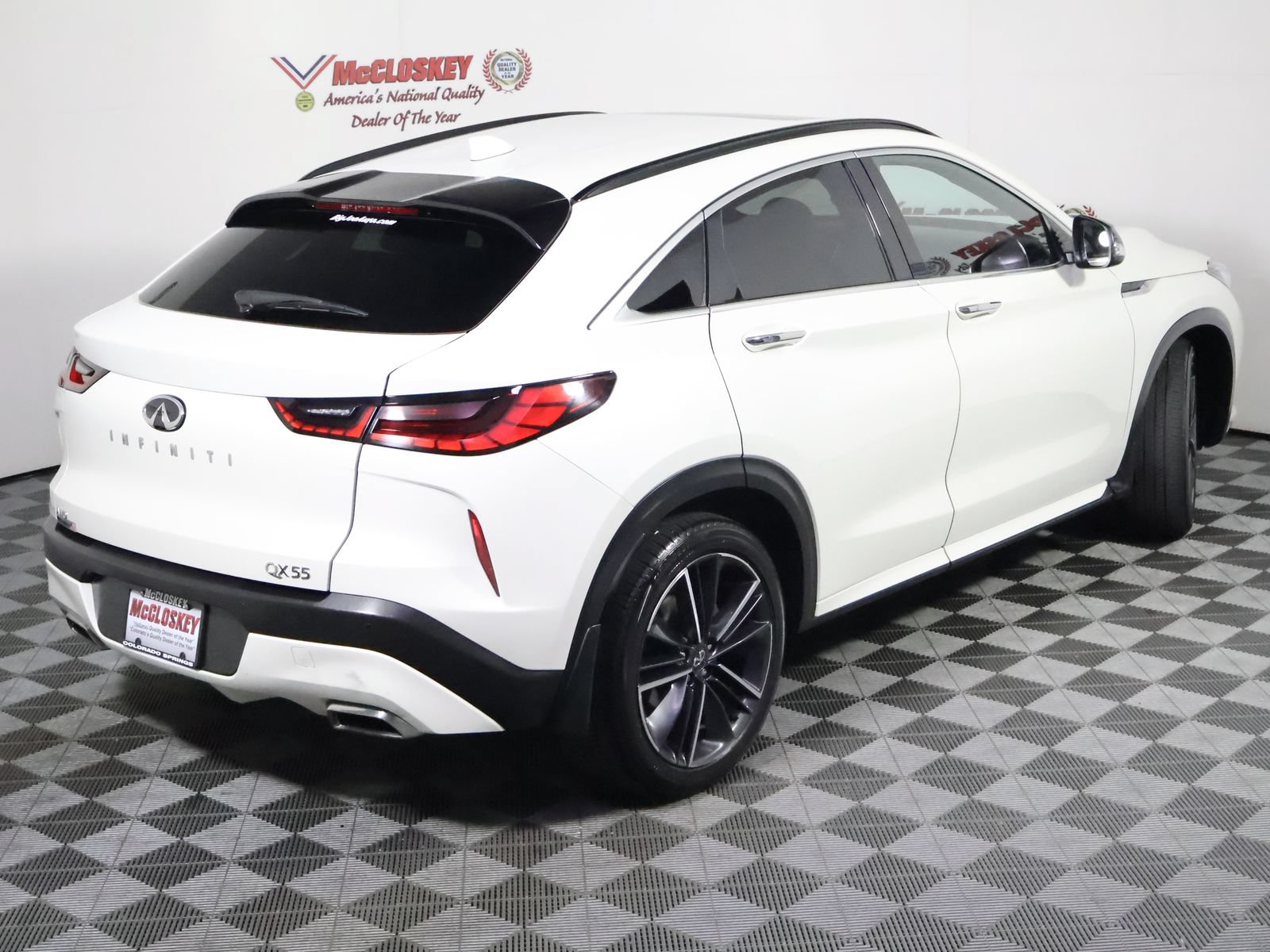 Used 2023 INFINITI QX55 Luxe w/ Cargo Package AWD/4WD image 4