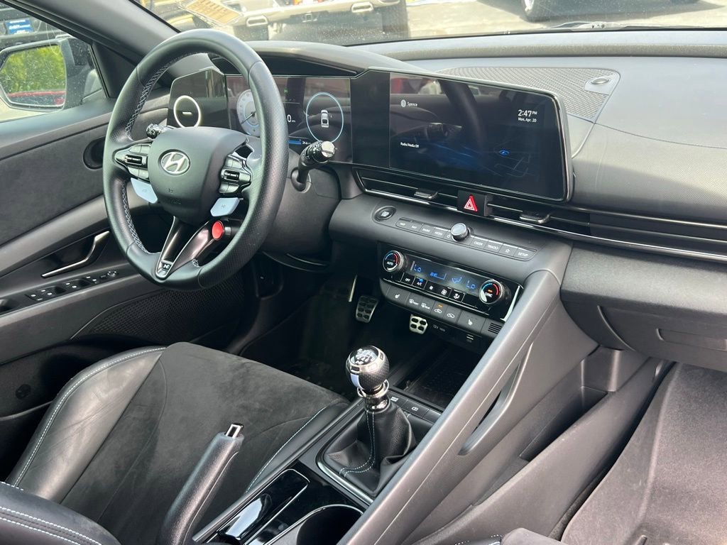 Used 2022 Hyundai Elantra N FWD image 18
