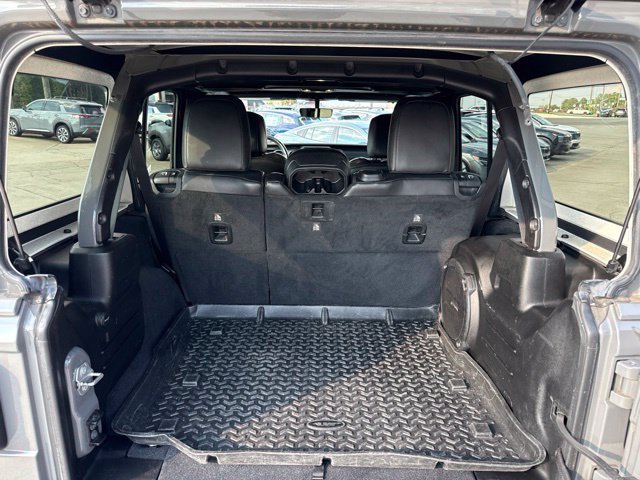 Used 2019 Jeep Wrangler Unlimited Sahara w/ Quick Order Package 24M Moab AWD/4WD image 14