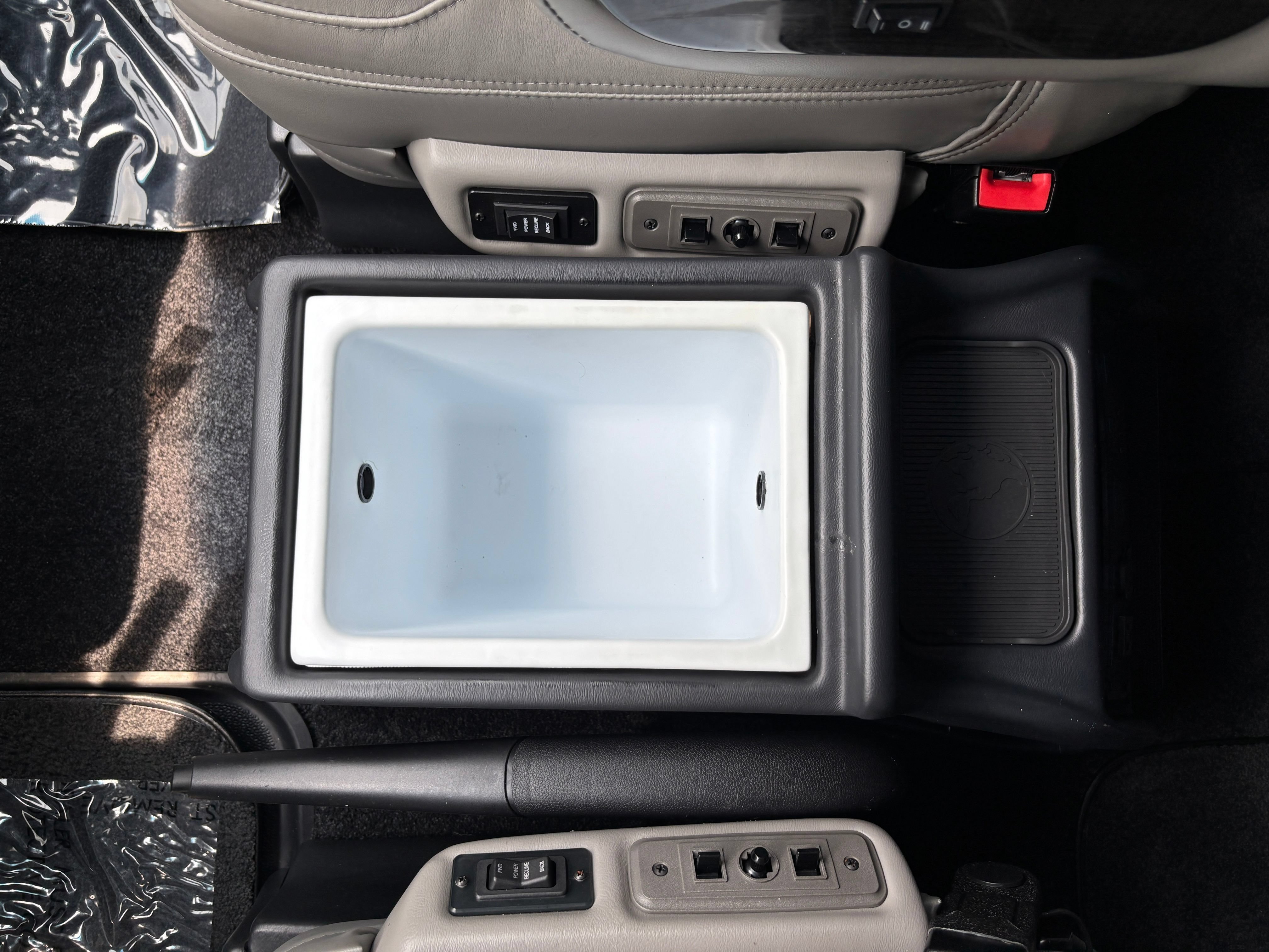 Used 2023 Mercedes-Benz Sprinter 2500 image 39