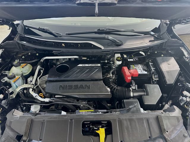 Used 2023 Nissan Rogue SV image 25
