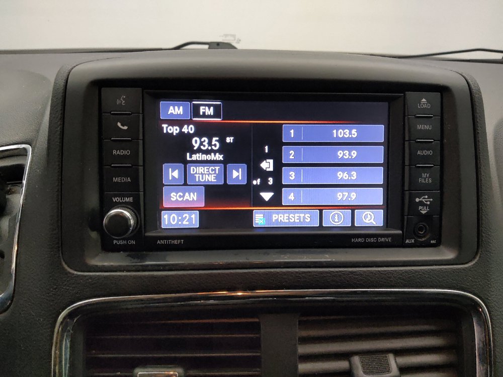 Used 2019 Dodge Grand Caravan SE FWD image 25