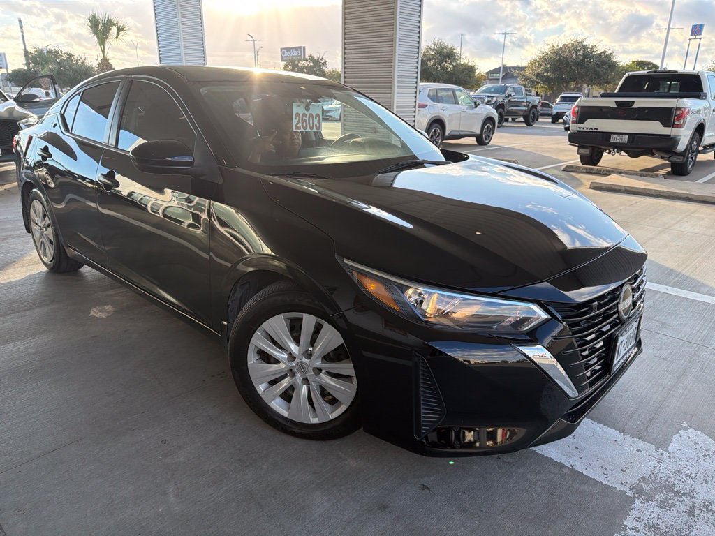 Used 2024 Nissan Sentra S FWD image 1