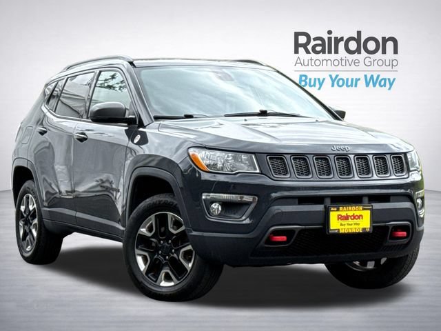 Used 2017 Jeep Compass Trailhawk w/ Leather Interior Group AWD/4WD image 1