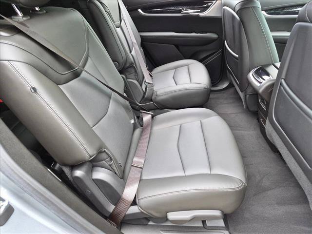 Used 2024 Cadillac XT6 Premium Luxury FWD image 21