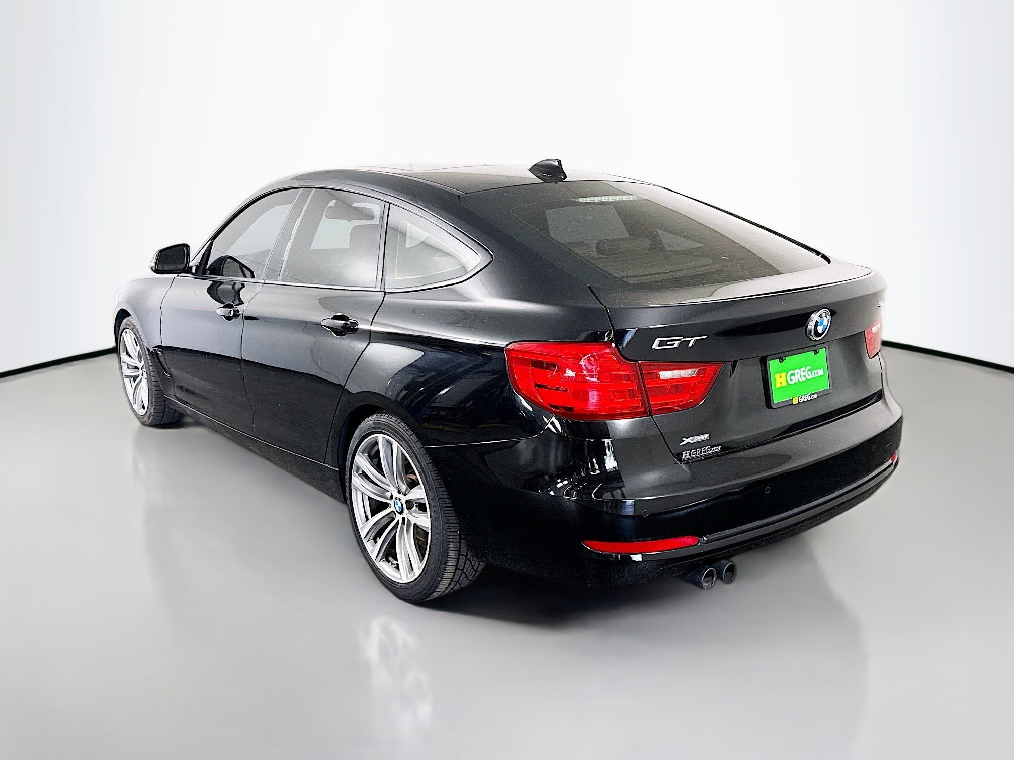 Used 2016 BMW 328i xDrive w/ Driver Assistance Package image 7