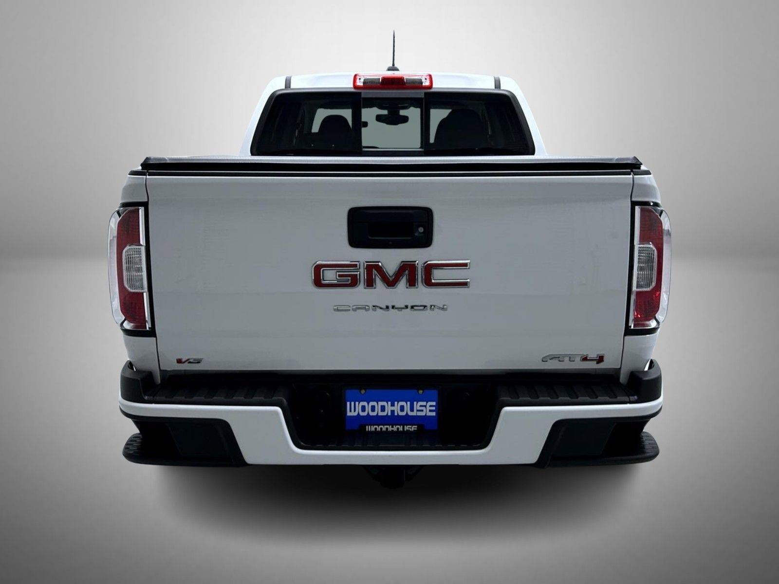Used 2022 GMC Canyon AT4 w/ Trailering Package image 6