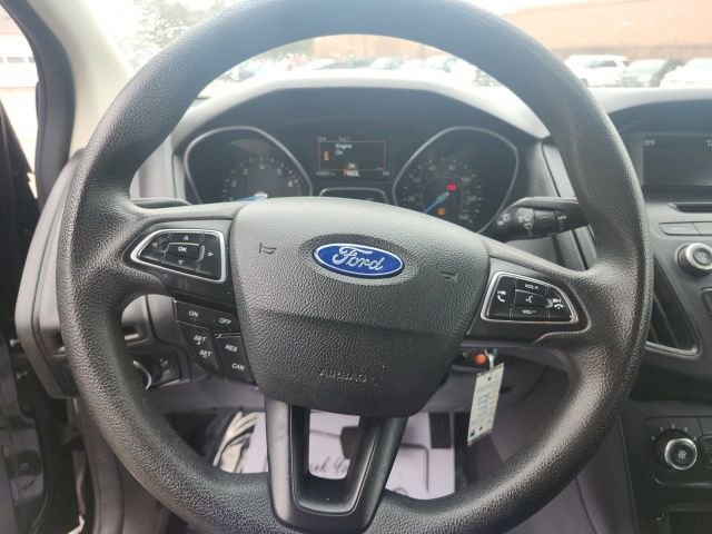 Used 2016 Ford Focus SE image 18