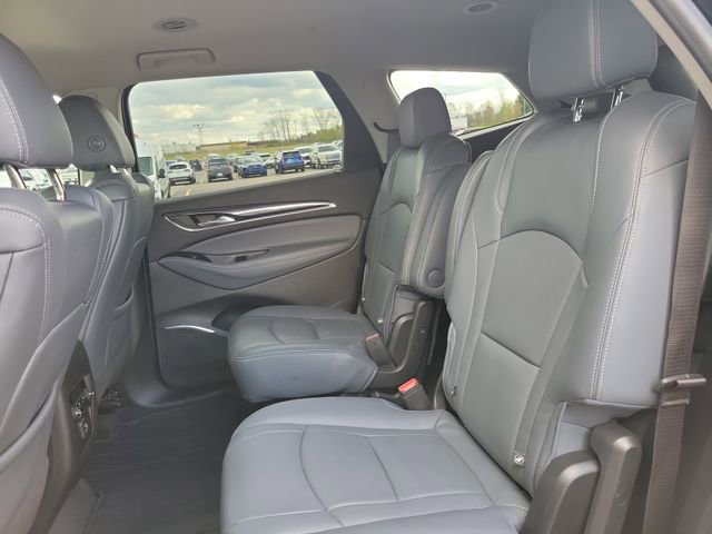 Used 2020 Buick Enclave Essence AWD/4WD image 31