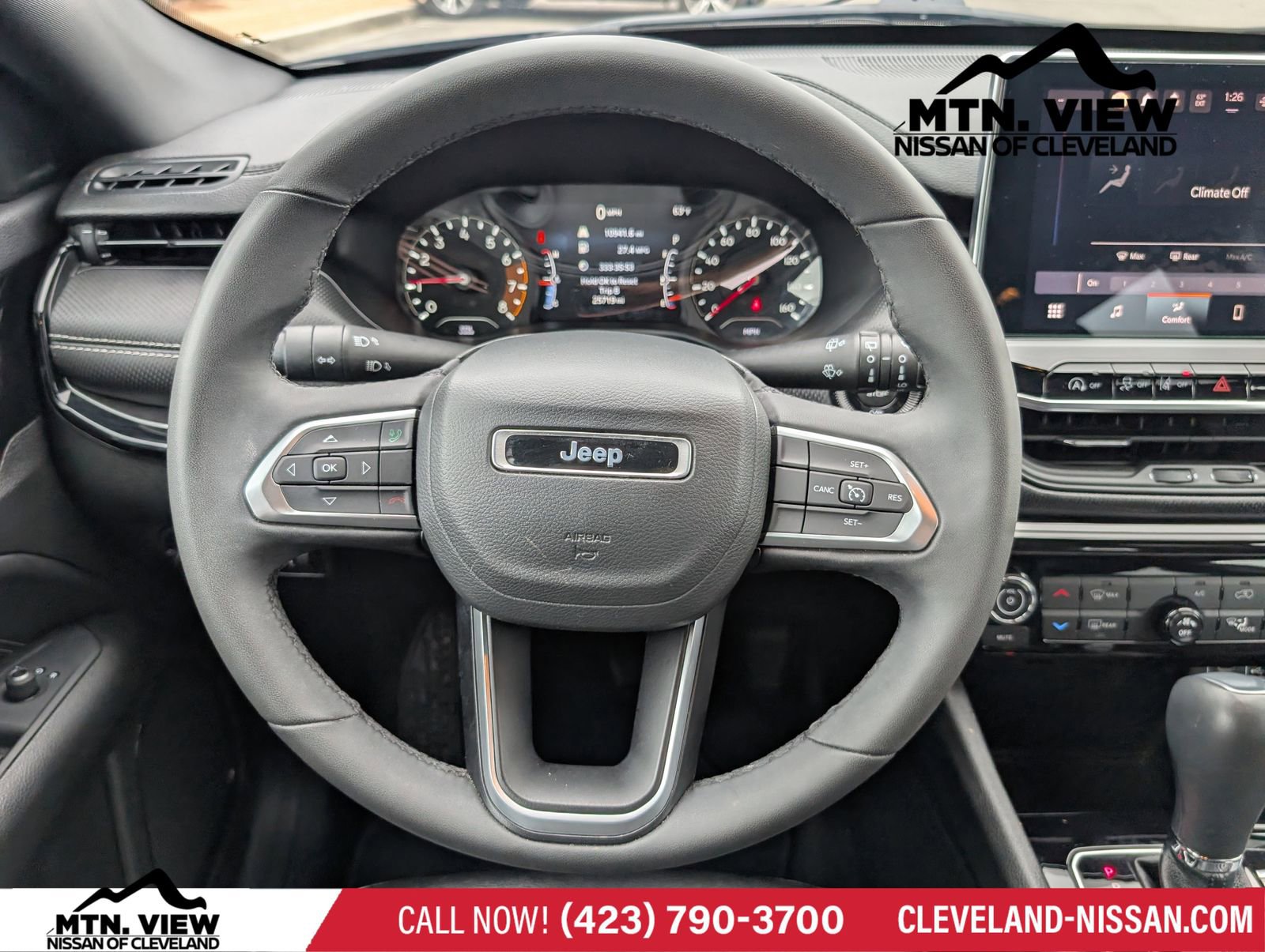 Used 2023 Jeep Compass Altitude image 13