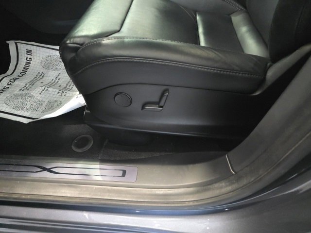Used 2019 Tesla Model X P100D image 14