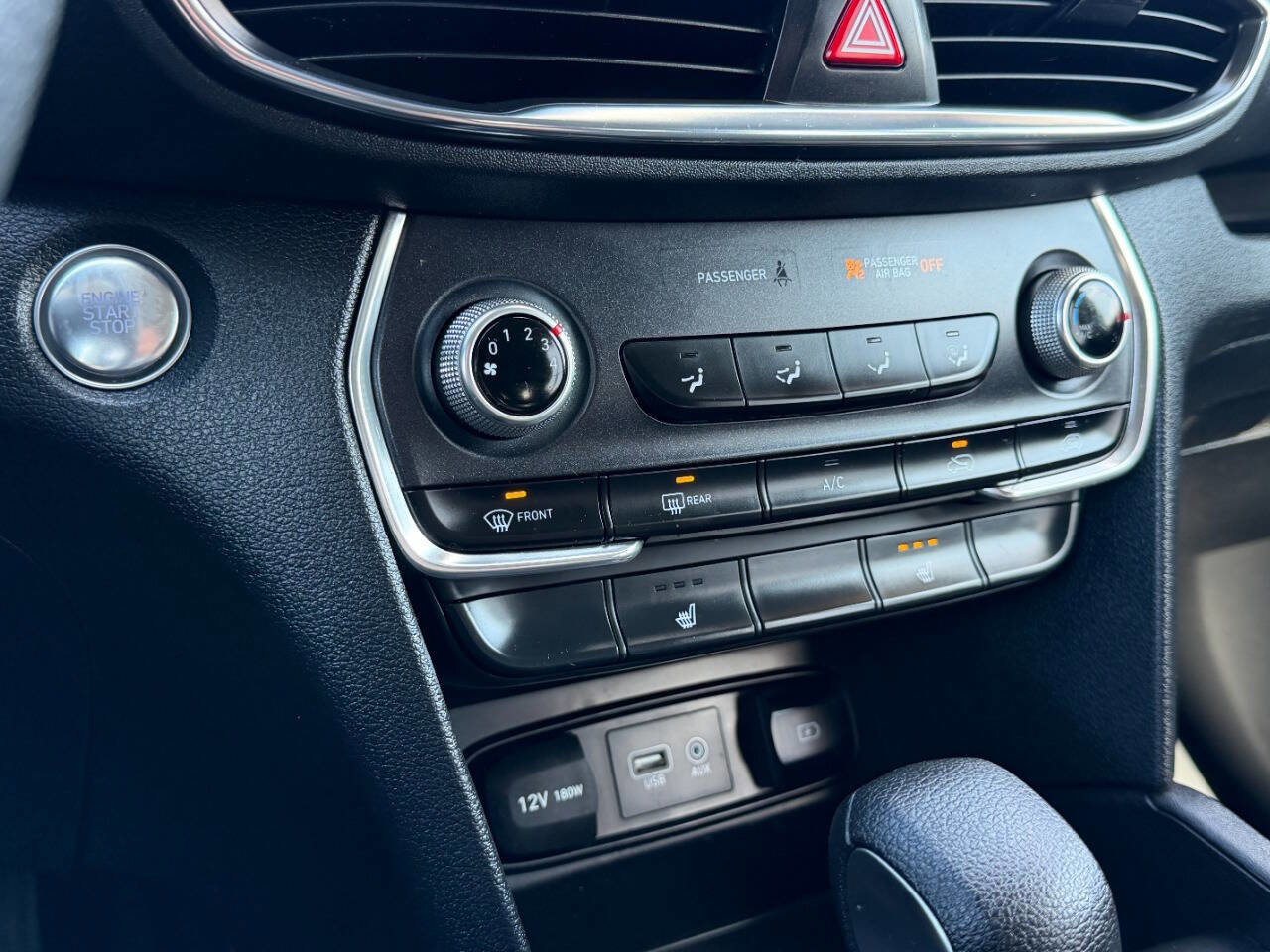 Used 2019 Hyundai Santa Fe SEL AWD/4WD image 44