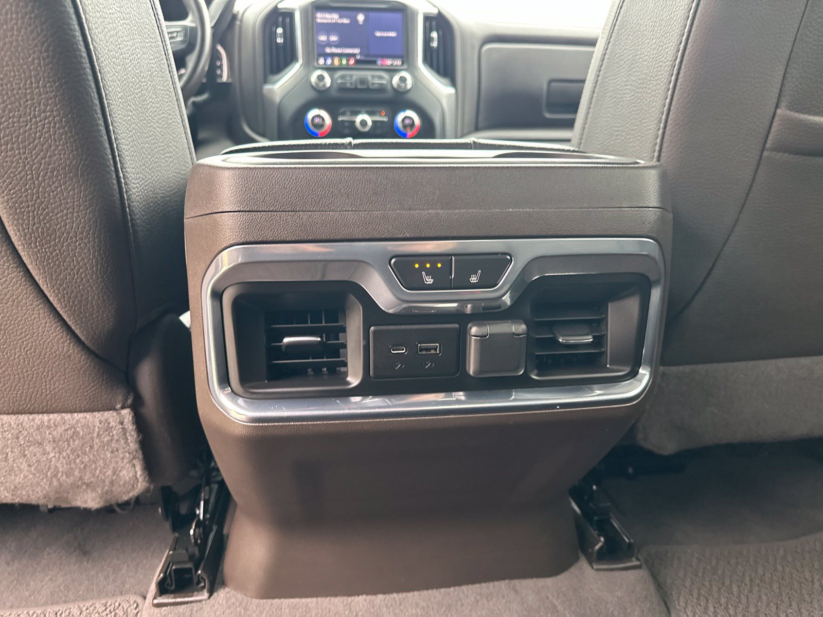 Used 2020 GMC Sierra 3500 Denali w/ Technology Package AWD/4WD image 27