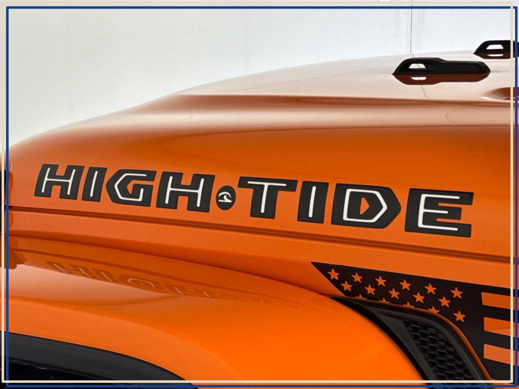 Certified 2025 Jeep Gladiator Overland AWD/4WD image 16