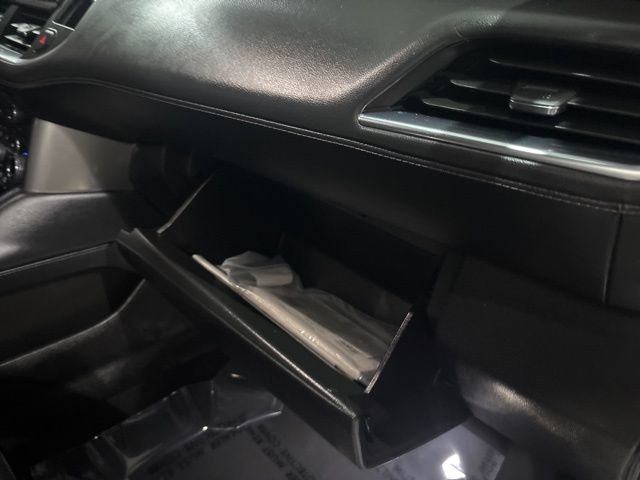 Used 2024 Chevrolet Suburban Z71 w/ Z71 Off-Road Package image 38