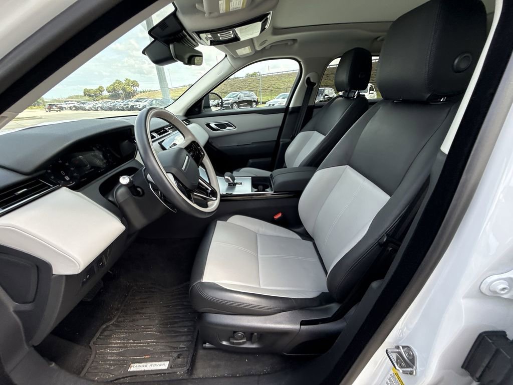 Used 2025 Land Rover Range Rover Velar S image 29