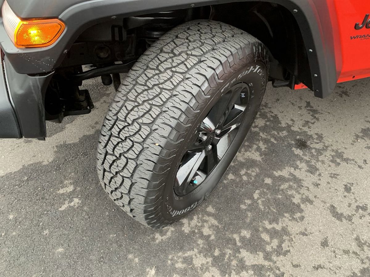 Used 2022 Jeep Wrangler Unlimited Sport image 13