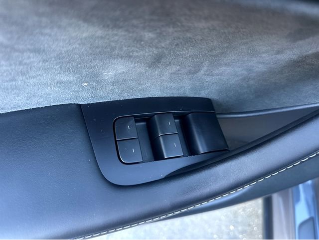 Used 2023 Tesla Model Y Long Range image 38