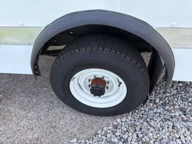 New 2025 Ford E-350 and Econoline 350 Super Duty w/ Power Equipment Group RWD image 11