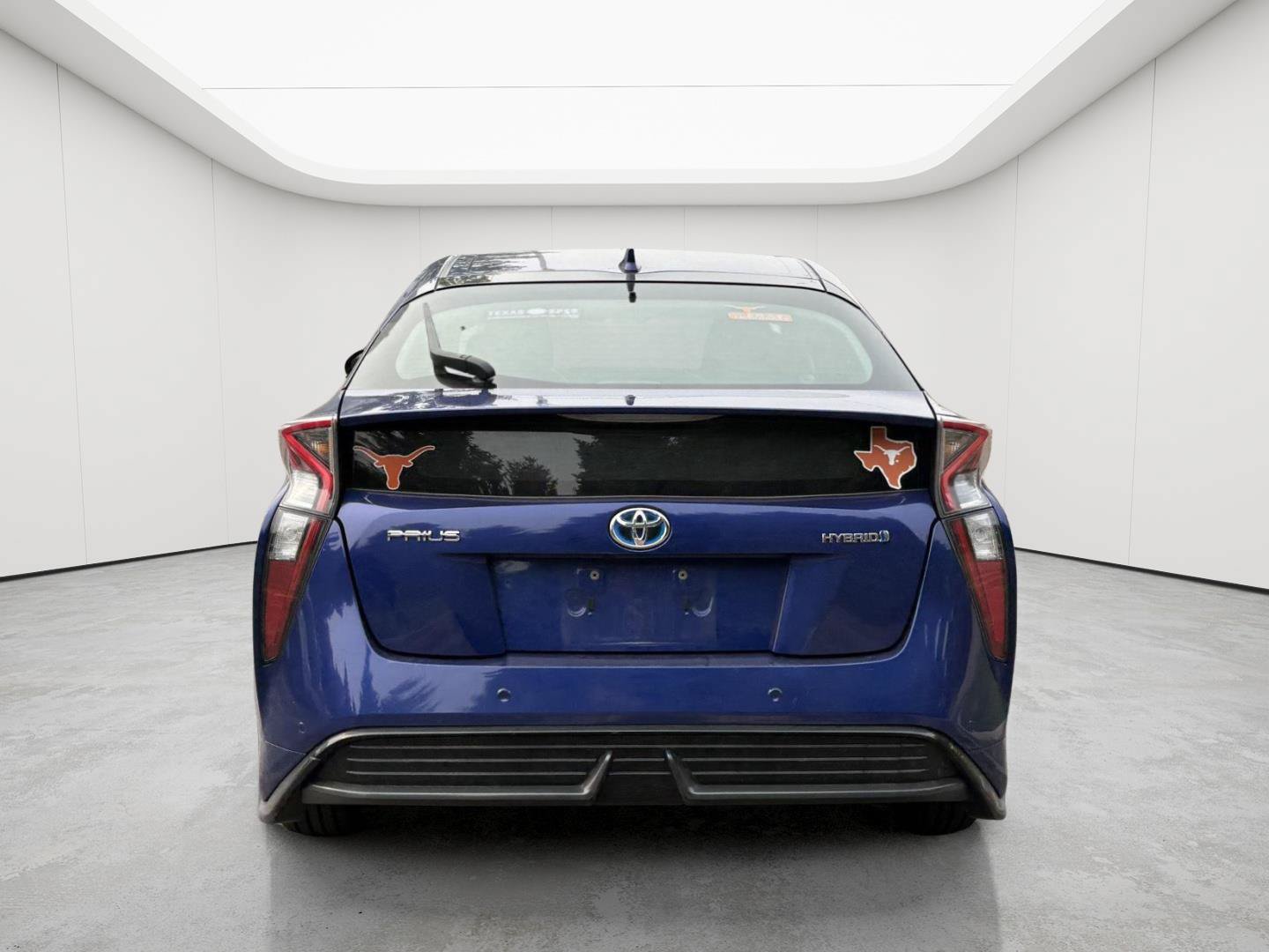 Used 2018 Toyota Prius Three Touring w/ Appearance Package FWD image 5