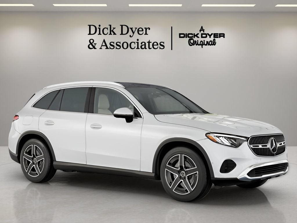 Used 2026 Mercedes-Benz GLC 300 image 7