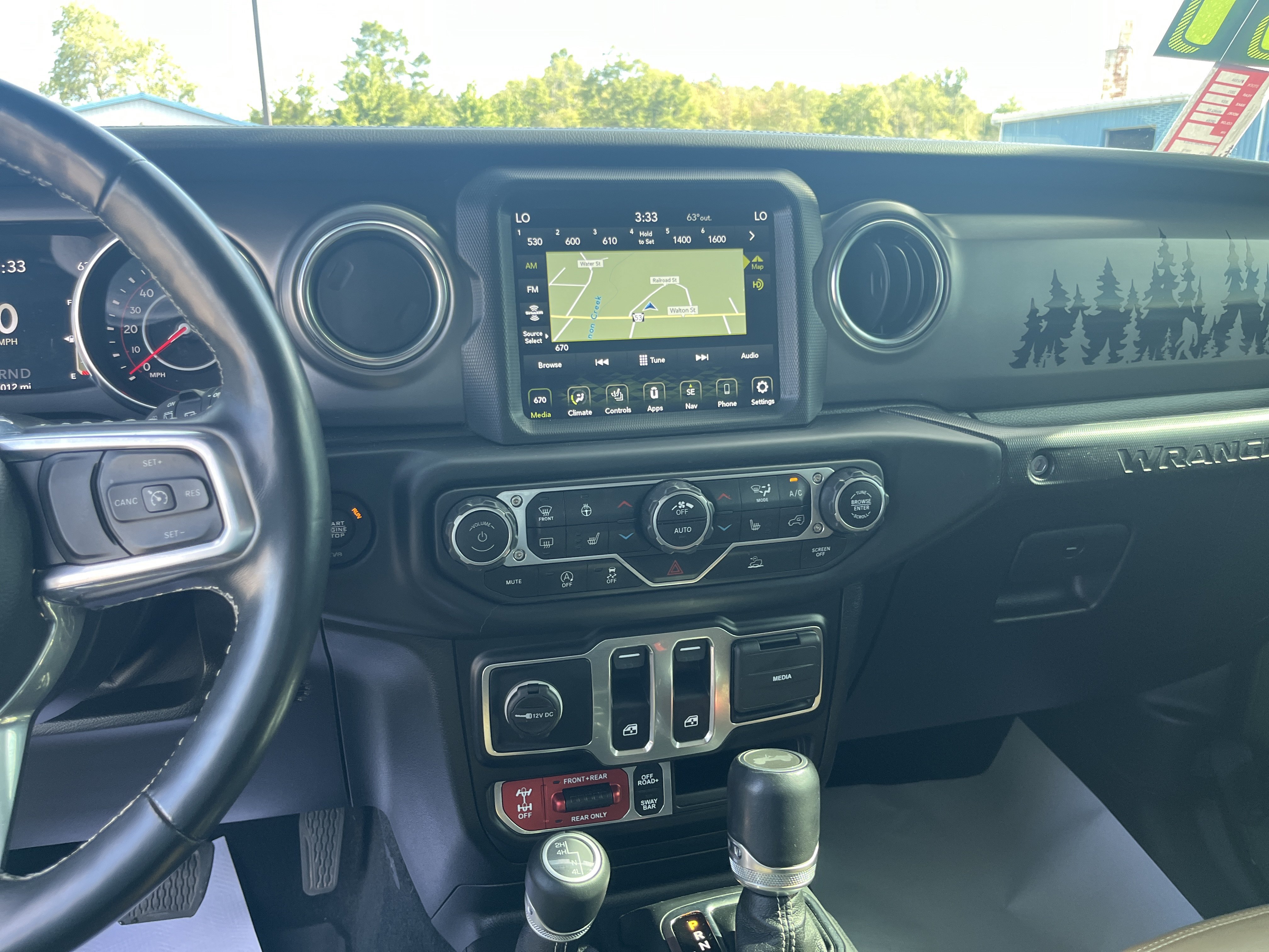 Used 2021 Jeep Wrangler Rubicon AWD/4WD image 24