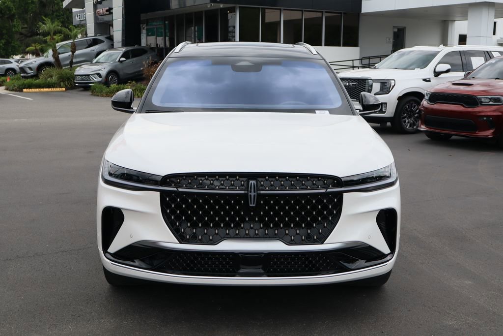 Used 2024 Lincoln Nautilus Black Label AWD/4WD image 4