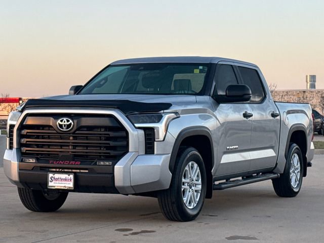 Used 2025 Toyota Tundra SR5 image 3