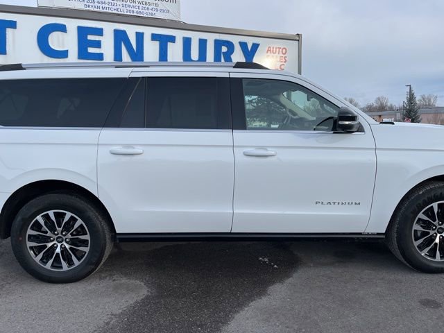 Used 2025 Ford Expedition Max Platinum image 13