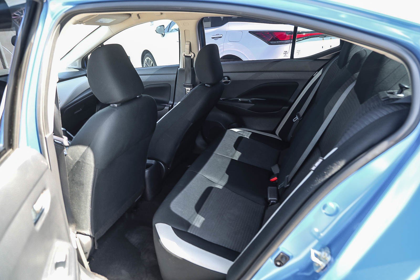 Used 2021 Nissan Versa SV FWD image 18
