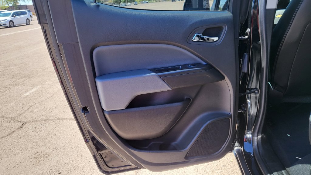 Used 2022 Chevrolet Colorado Z71 AWD/4WD image 22