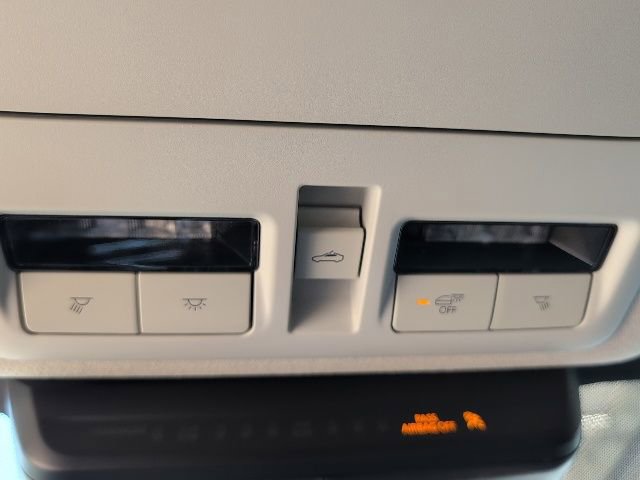 Used 2025 MAZDA CX-30 AWD 2.5 S w/ Preferred Package image 35