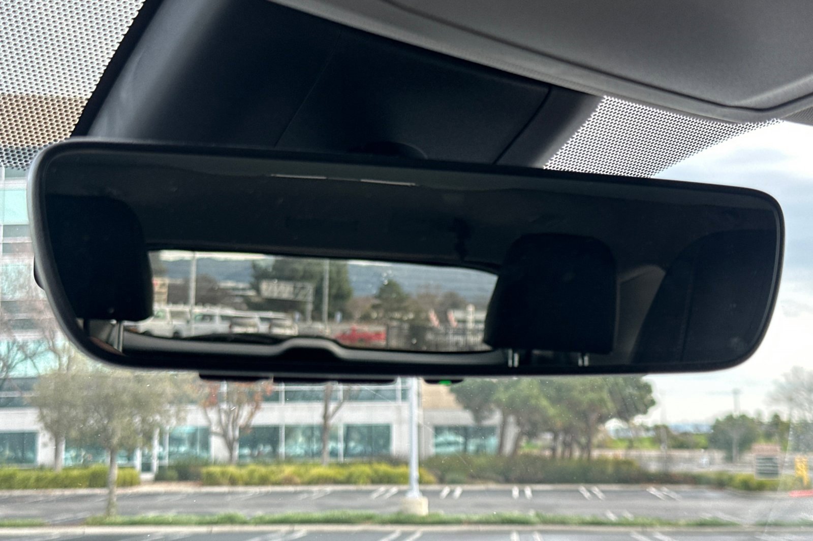 Used 2022 Toyota Highlander Limited image 25